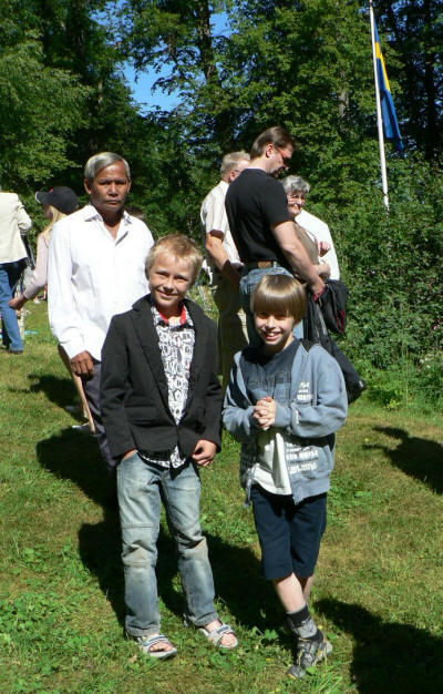 Viktor och Herman p skolavslutningen 07
